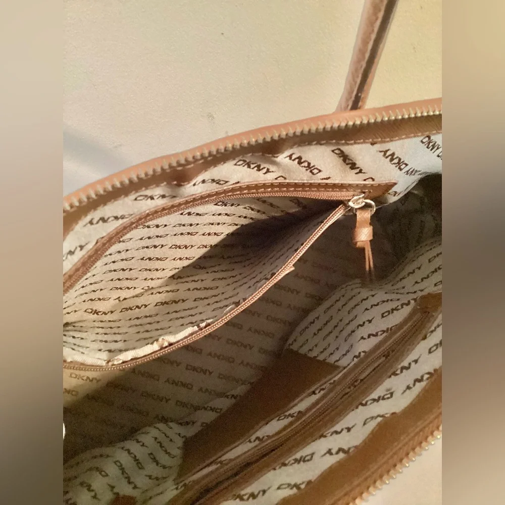 DKNY Large Tan & Brown Dome Monogram Satchel Bag w Strap - Picture 14 of 15